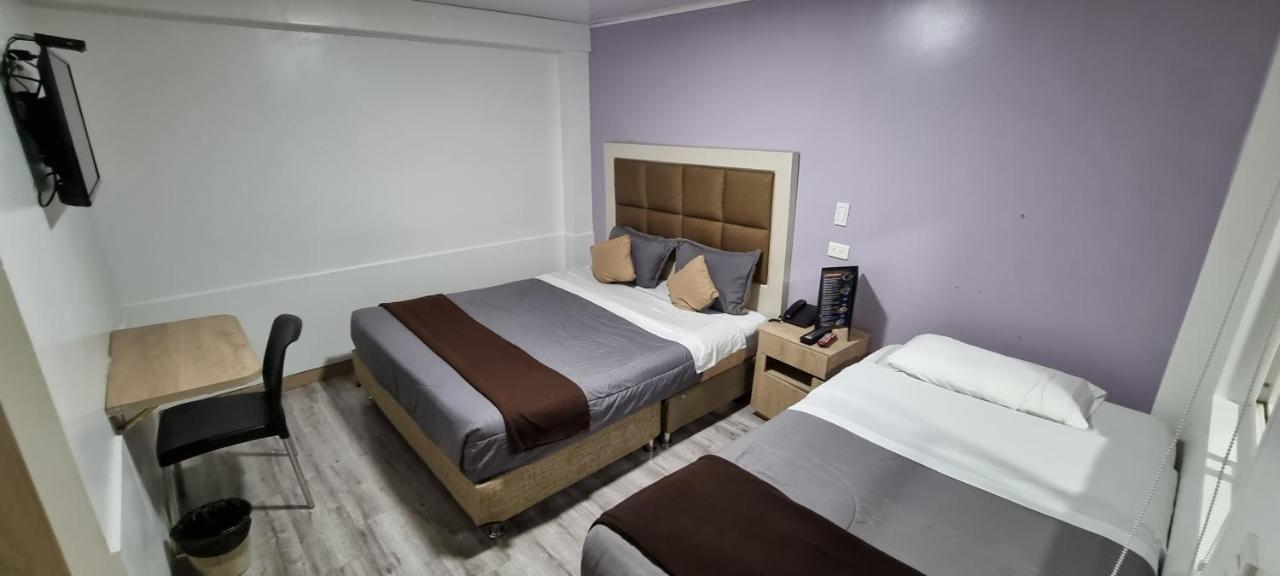 Hotel Blue House Corferias Bogota