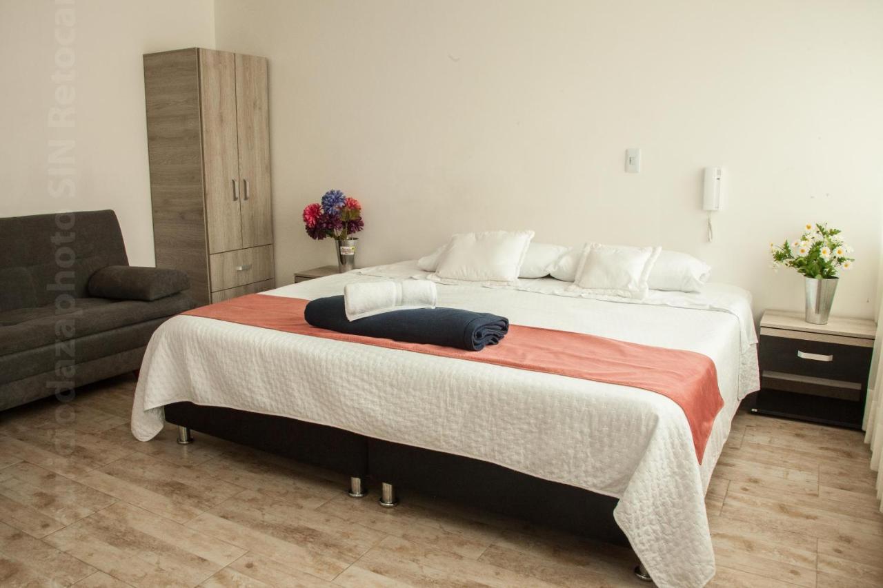 Apartasuites Toscana Apartment