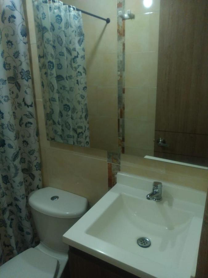Linda Amplia Iluminada Calle 80 Homestay