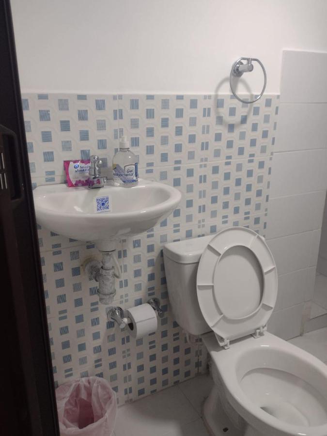 Apartment Cerca A Embajada Americana Corferias Centro Club Militar 201 *