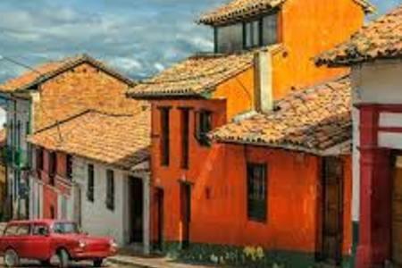 Apartasuites Toscana Apartment