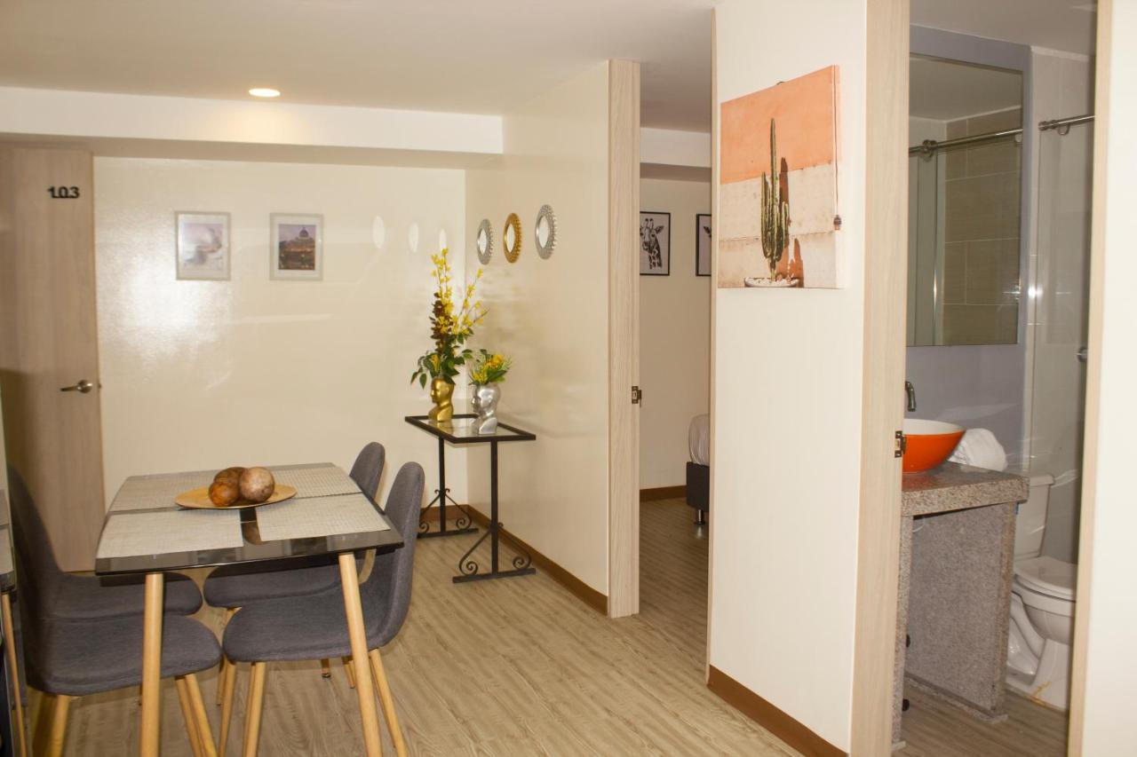 Chapinero, Galerias Charles 52 Apartment Bogota