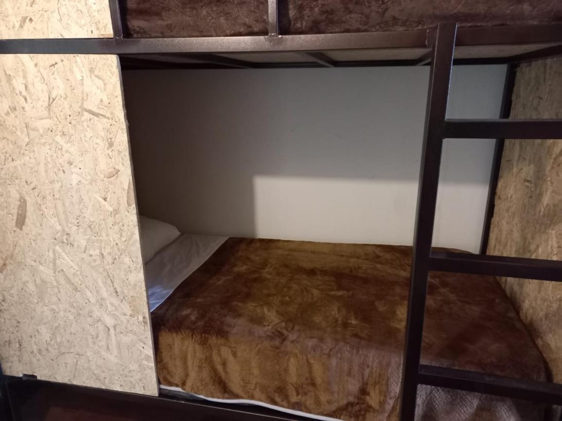 Albergue Mochileros Viajeros *