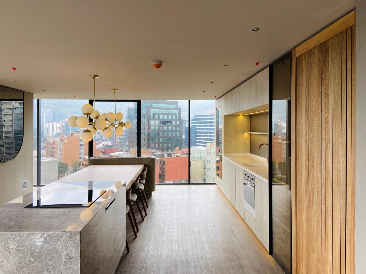 Monochrome Loft In San Patricio Bogota