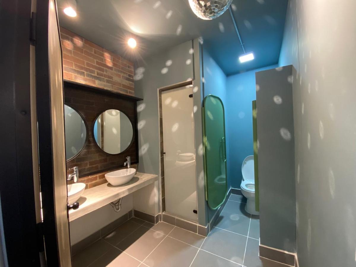 103 Wonderful House Aparthotel