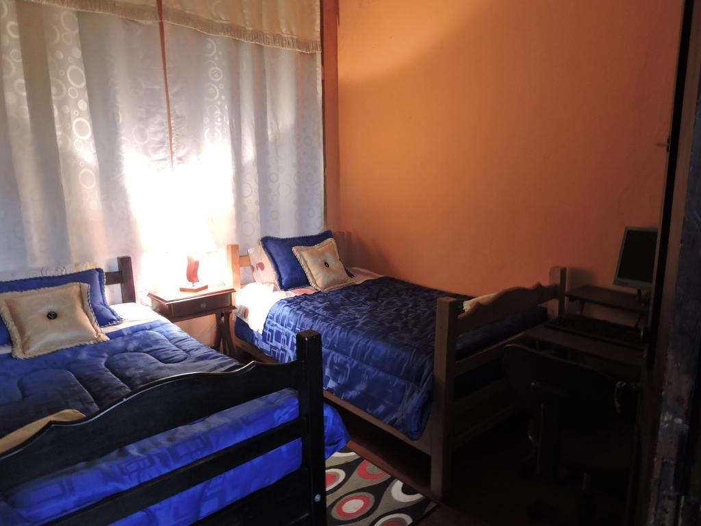 Hostal Casa Quevedo *