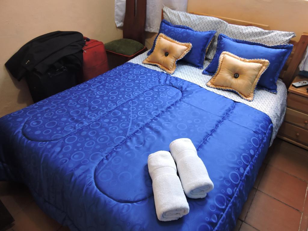 Hostal Casa Quevedo *