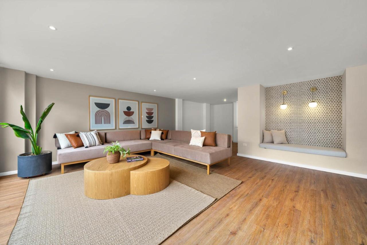 Build It In - Premium Coliving Guest house Bogota