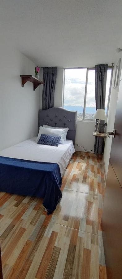 Hermoso En Conjunto Cerrado Cerca Al Aeropuerto Apartment