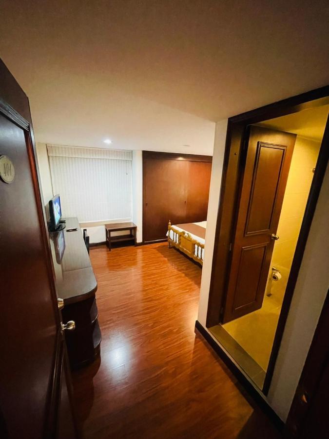 Hotel La Sabana 3*