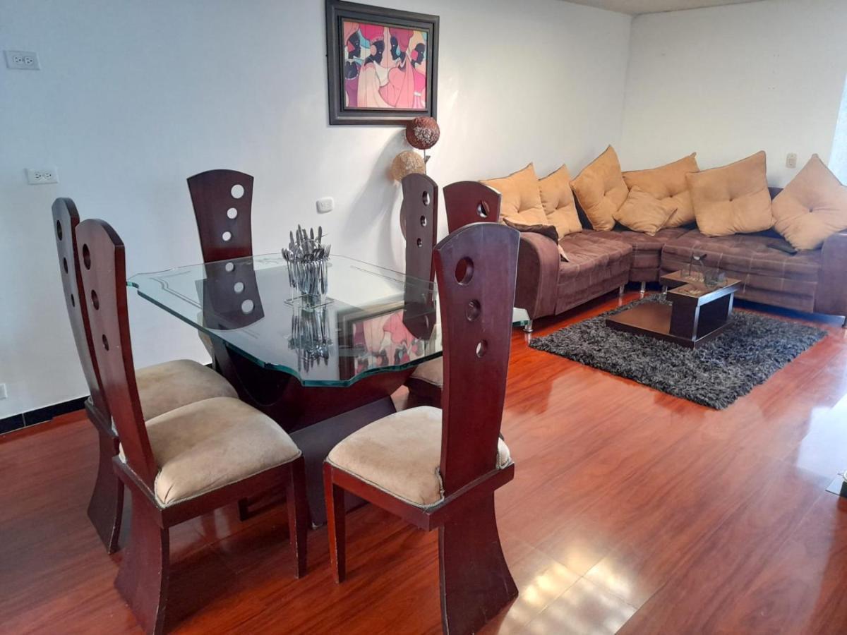 Apartamento Familiar, Amplio, Cerca Al Aeropuerto El Dorado * Bogota
