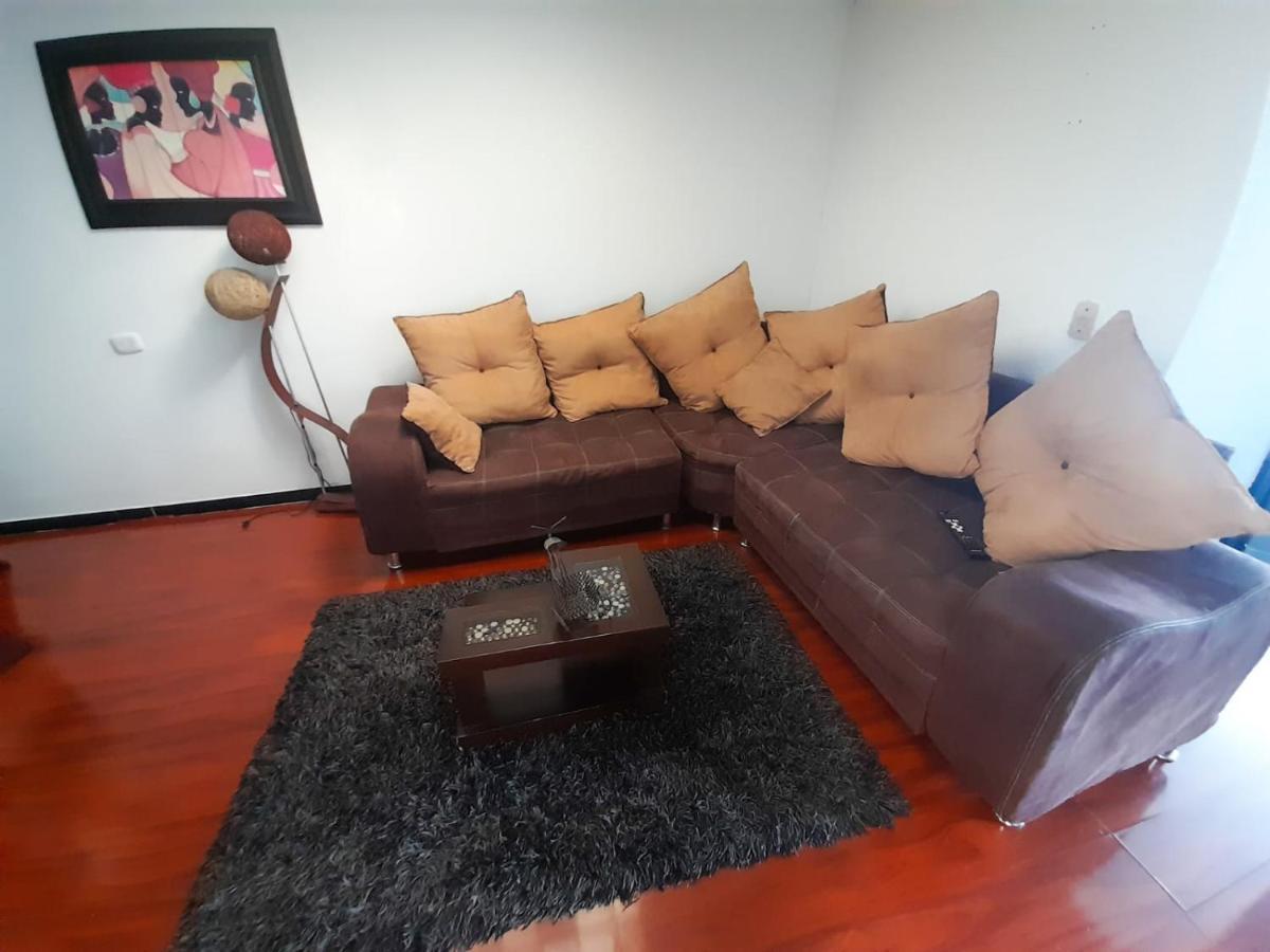Apartamento Familiar, Amplio, Cerca Al Aeropuerto El Dorado