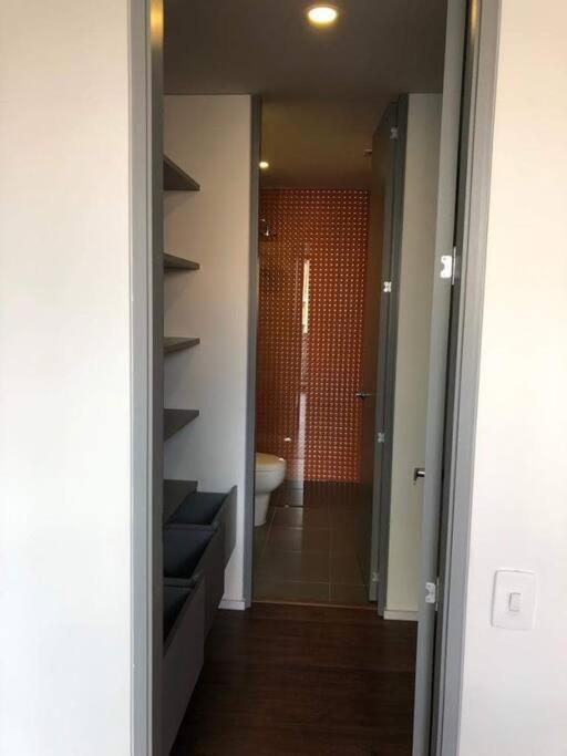 Acogedor Loft En Centro Internacional De Bogota