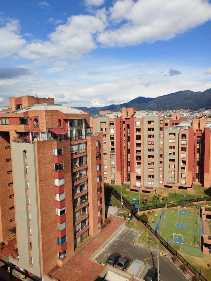 Elias Di Caprio * Bogota