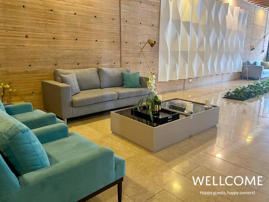 Equilibrium Modern Loft With Balcony Pool & Jacuzzi *