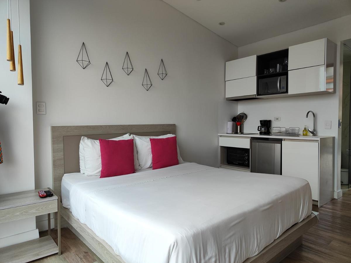 Urban Heights Aparthotel