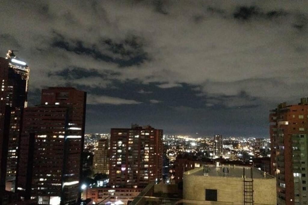Acogedor Loft En Centro Internacional De Apartment Bogota