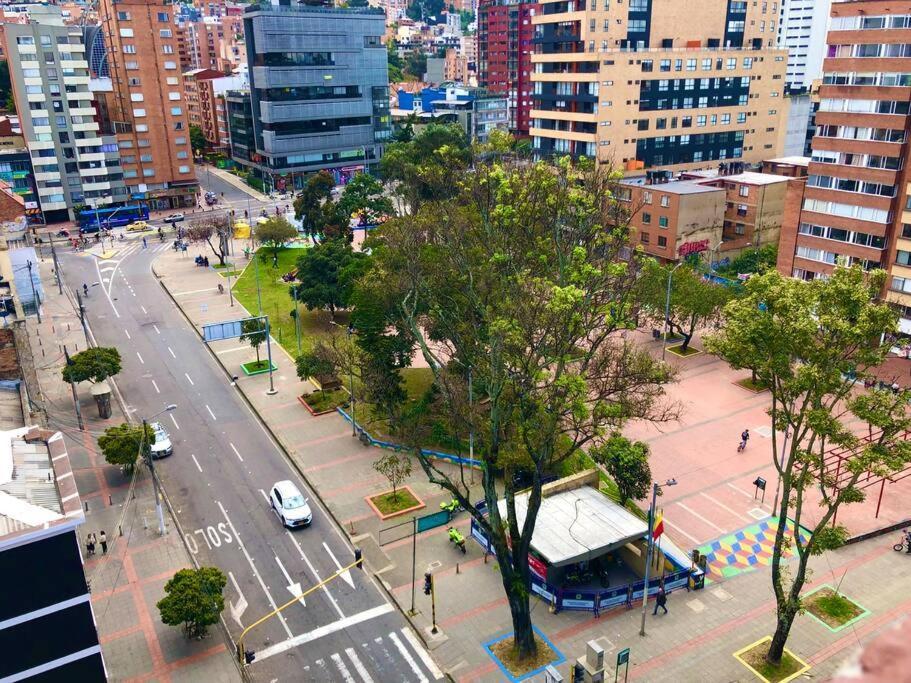 Comodo En Bogota, Chapinero - Theatron Apartment