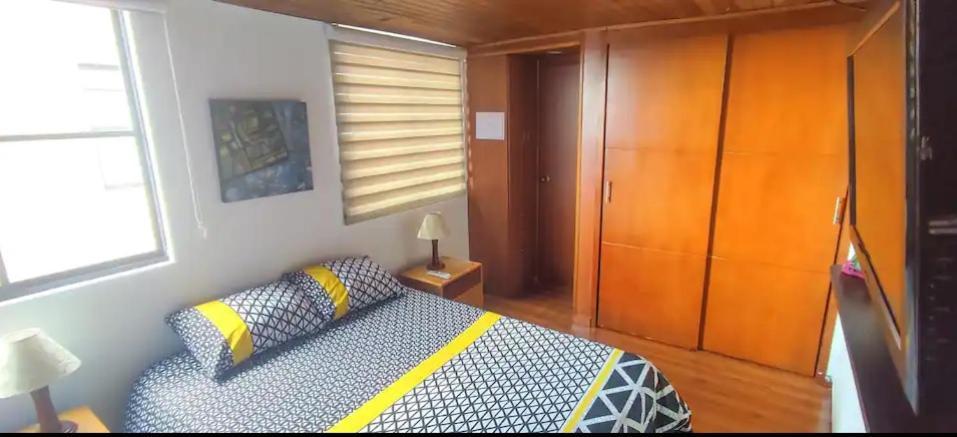 Pensión Habitacion Con Bano Privado Chapinero