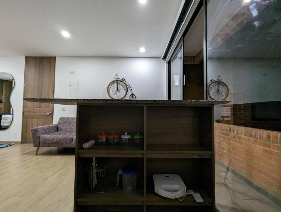 Hermoso Loft En Unicentro, Batan, Clinica Reina Sofia! Apartment *