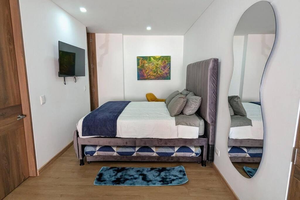 Hermoso Loft En Unicentro, Batan, Clinica Reina Sofia! Apartment