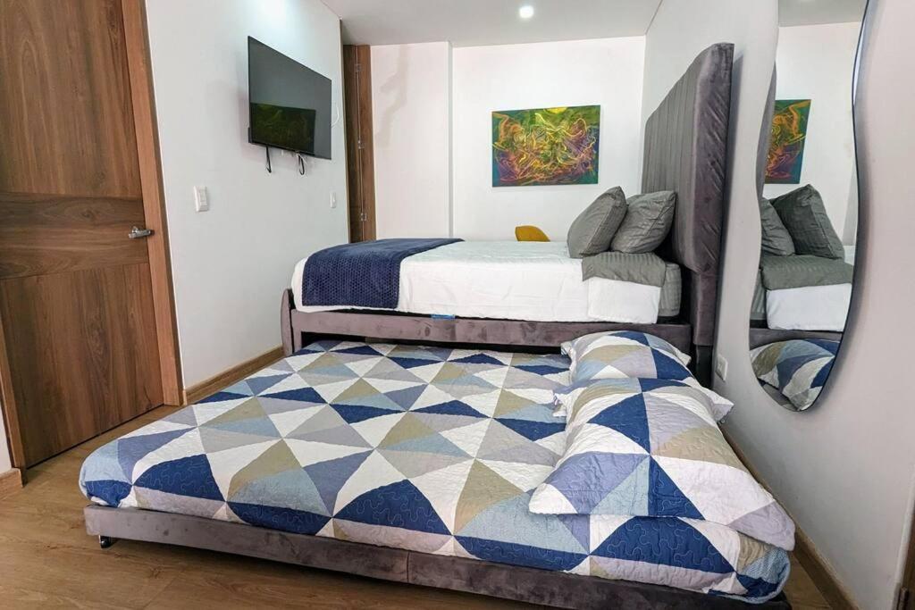 Hermoso Loft En Unicentro, Batan, Clinica Reina Sofia! Apartment