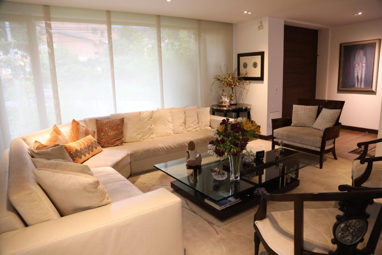 Casa En Santa Ana Oriental /500 M2 * Bogota