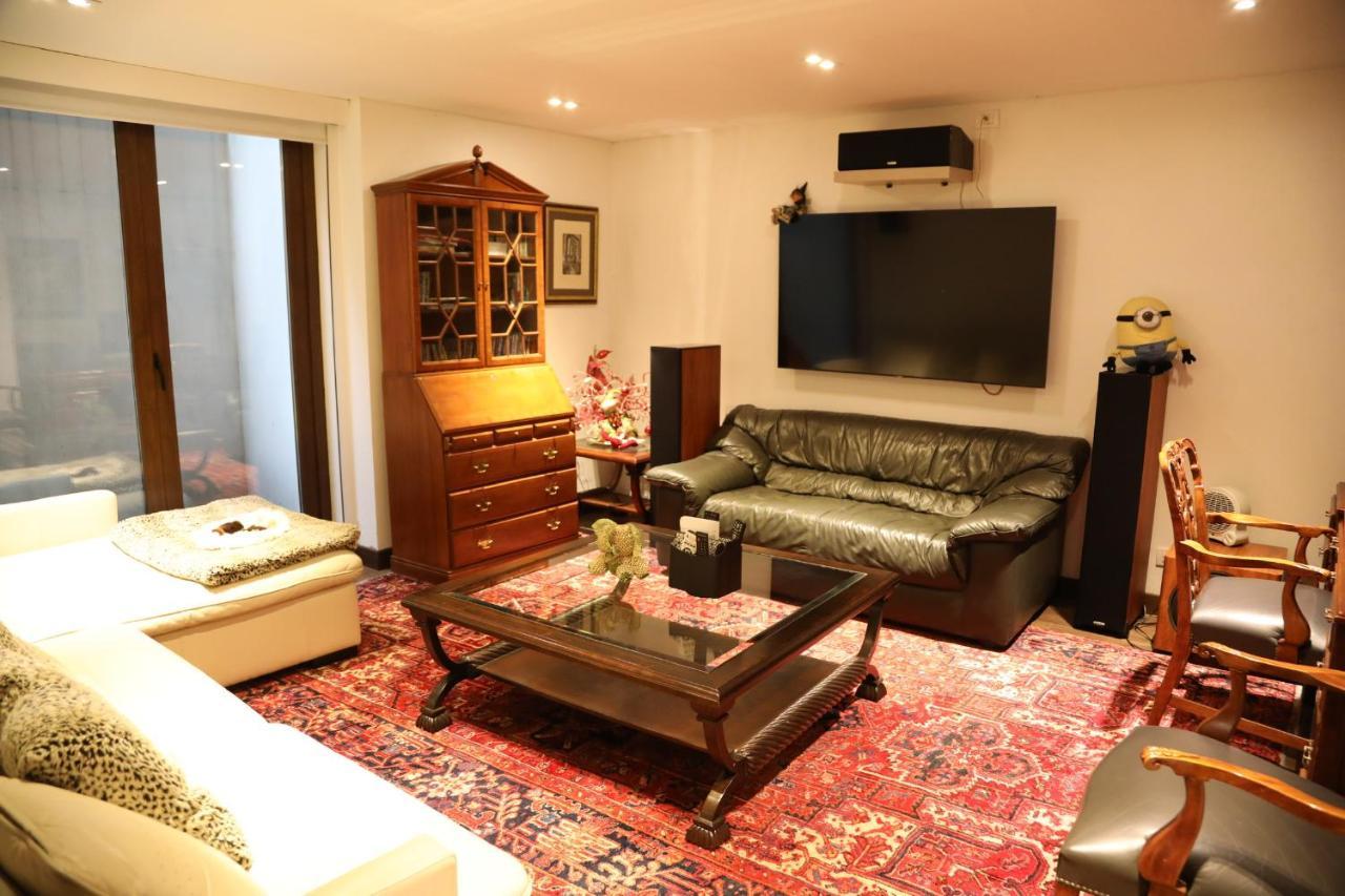 Casa En Santa Ana Oriental /500 M2 * Bogota