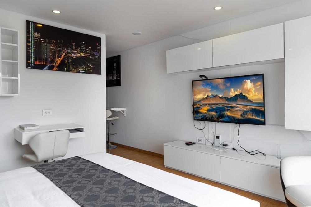 Apartasuite Edificio Monir Apartment