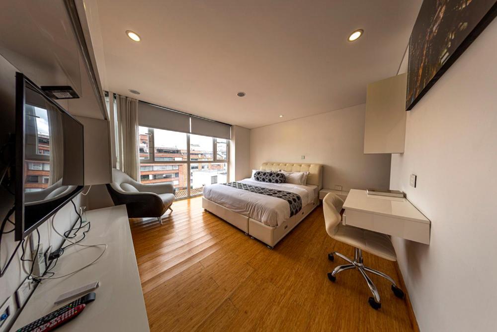 Apartasuite Edificio Monir Apartment