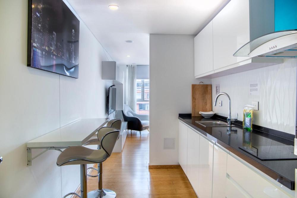 Apartasuite Edificio Monir * Bogota