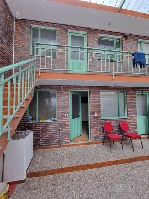 Aparta Estudio Bonito, Independiente Bien Ubicado * Bogotá