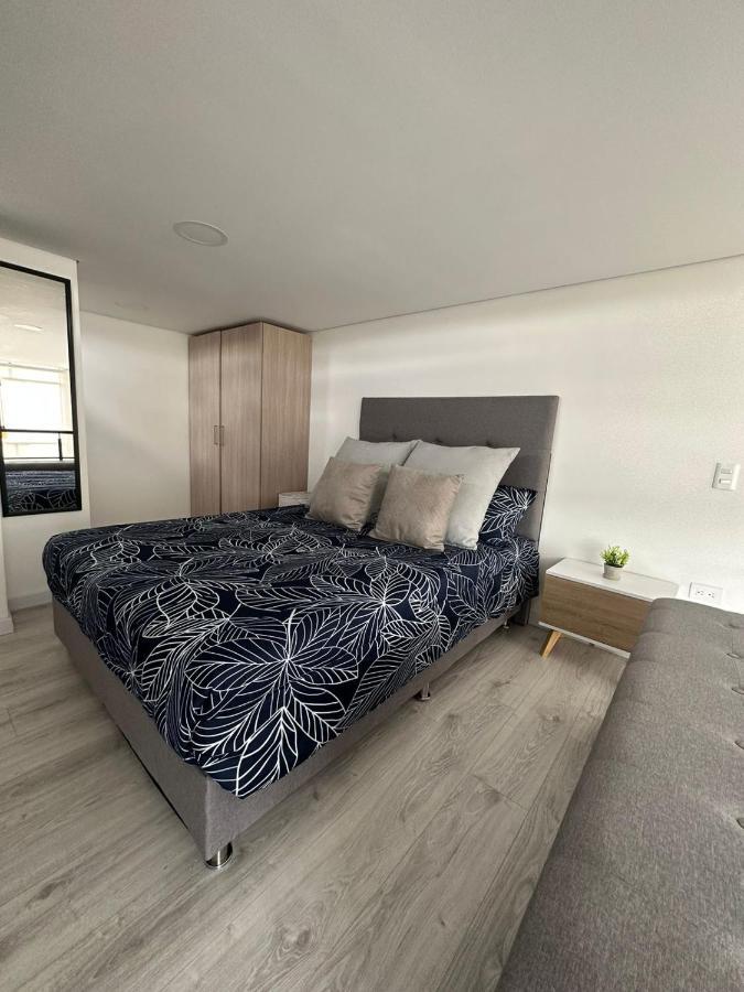 Nuevo Y Hermoso Aparta Estudio Con Excelente Ubicacion Sector Modelia Apartment Bogota
