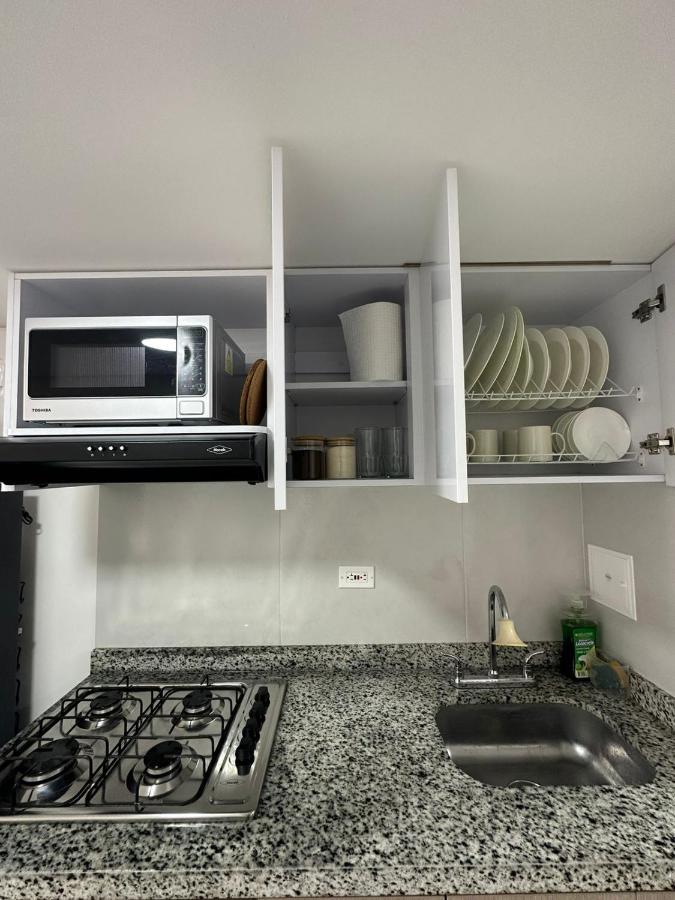 Nuevo Y Hermoso Aparta Estudio Con Excelente Ubicacion Sector Modelia Apartment *