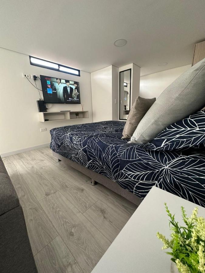 Apartment Nuevo Y Hermoso Aparta Estudio Con Excelente Ubicacion Sector Modelia Bogota