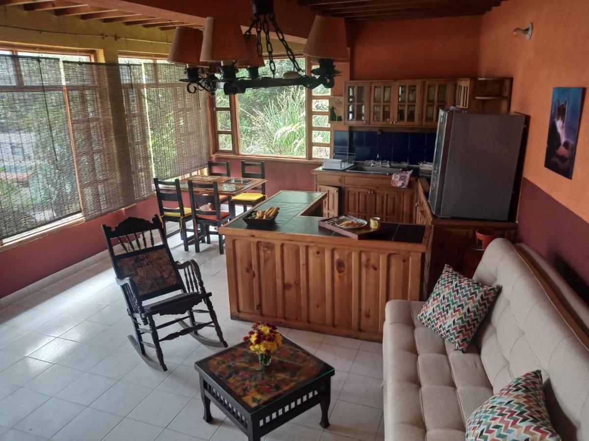 El Encanto Guest house *