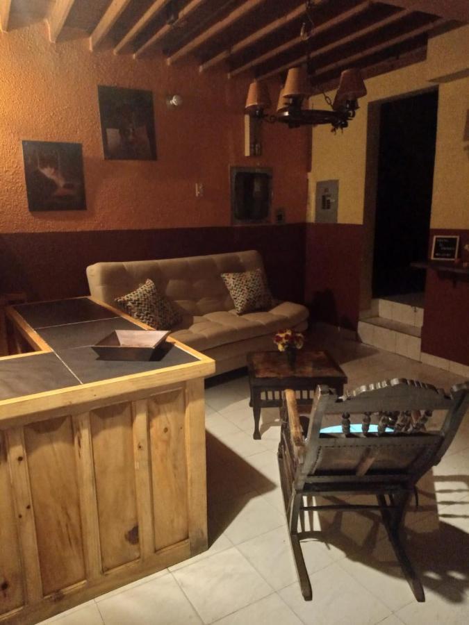 Guest house El Encanto *