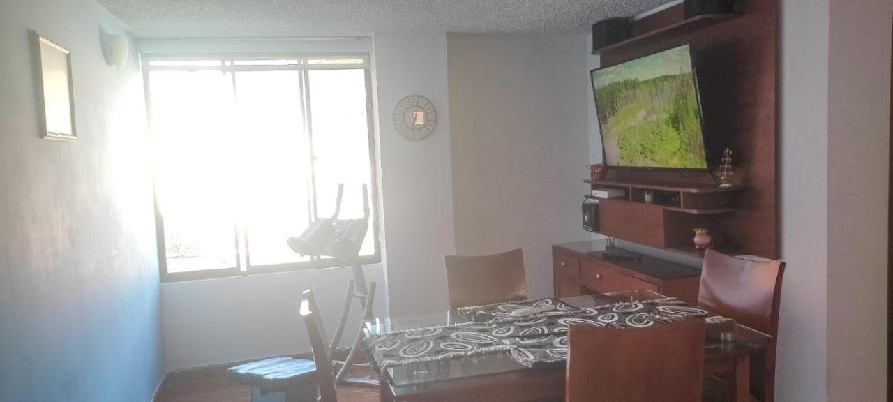 Pensión Habitacion Con Bano Privado Chapinero