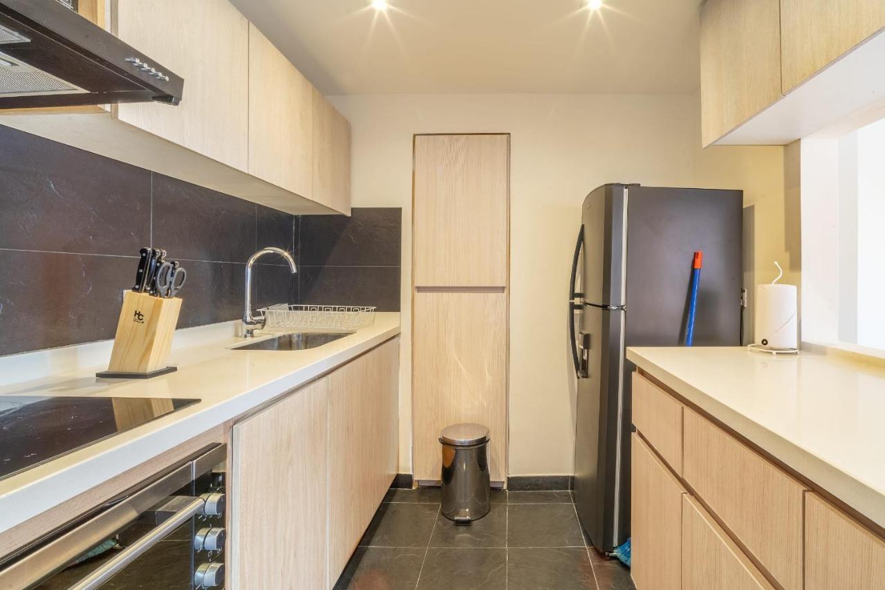 Centric 2br In Virrey *