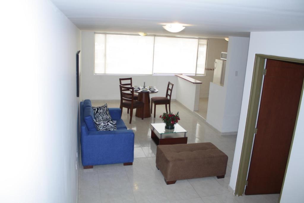 Dorado Gold Hotel 3*