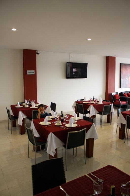 Dorado Gold Hotel