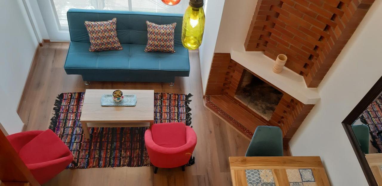 Apartment 100 Wonderful House
