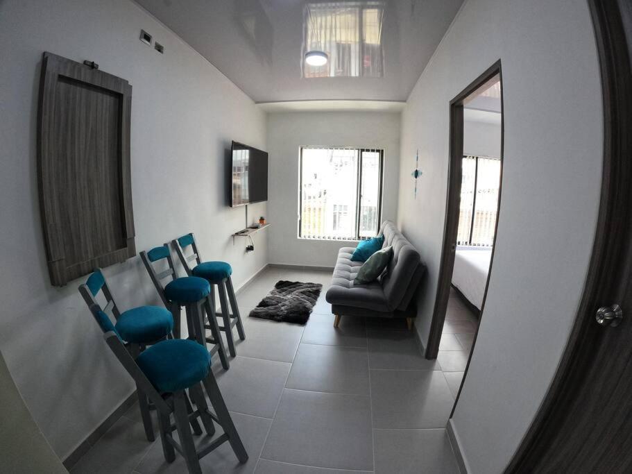 Apartment 300 Dotado Cerca A Heroes Bogota