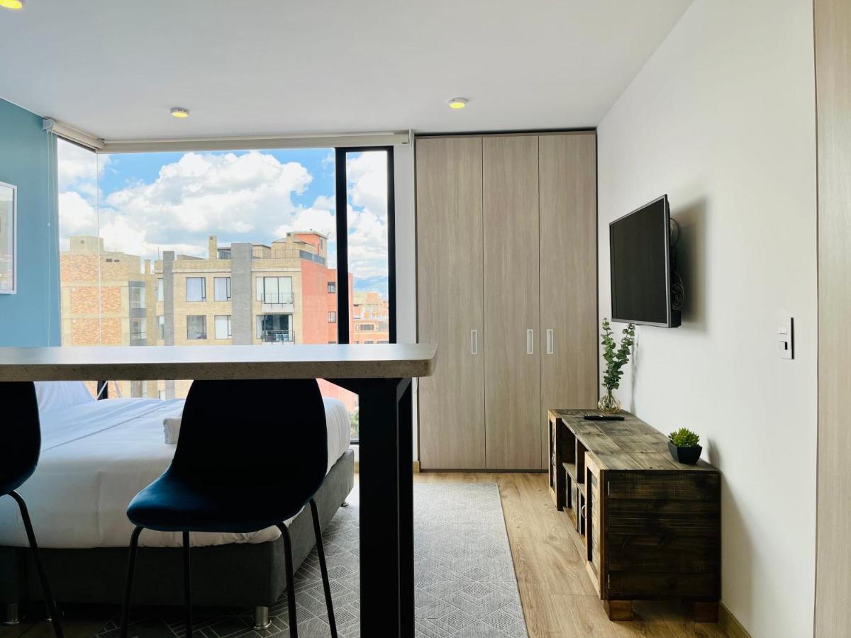 Modern 1br In San Patricio Bogota