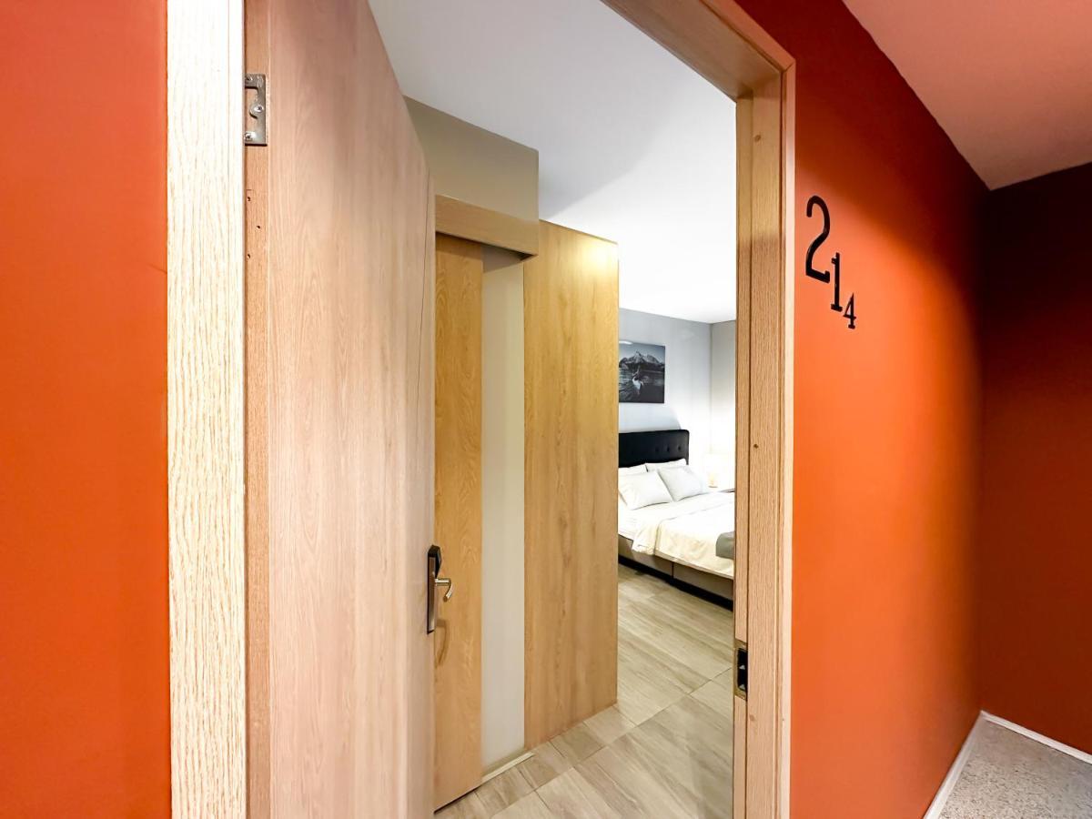 Hotel Arena Movistar Arena 3*