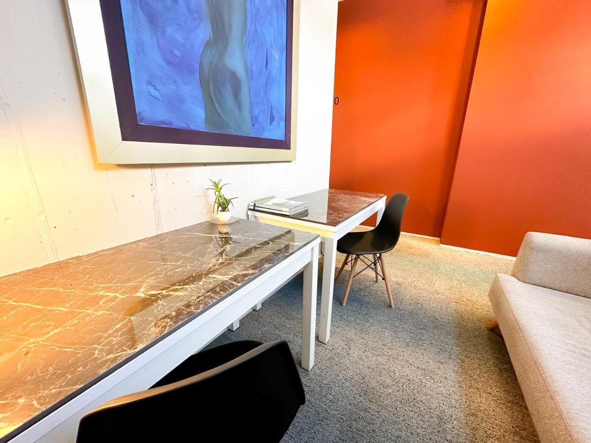 Arena Movistar Arena Hotel 3*