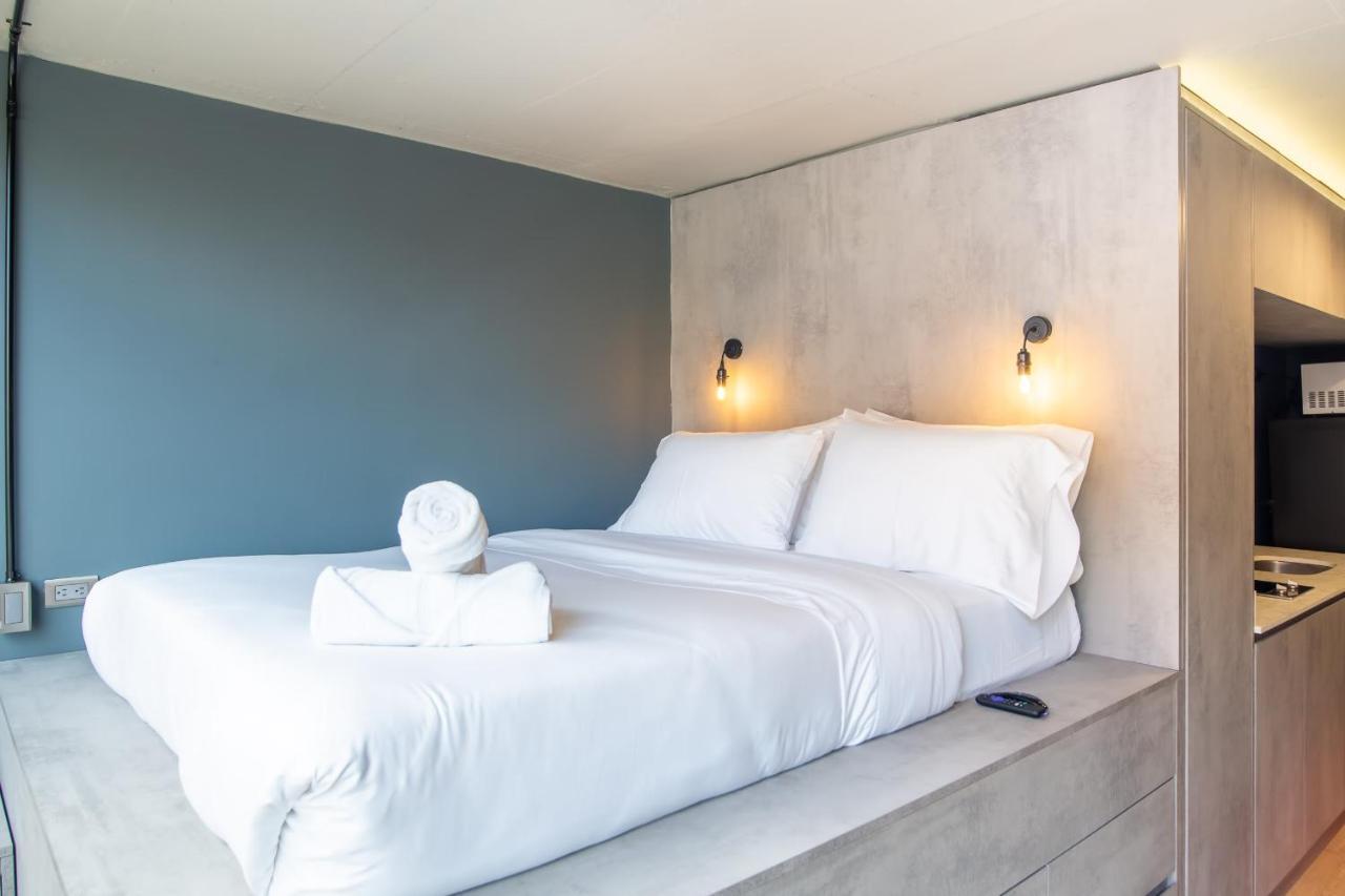 Elegant 1br In San Patricio Bogota