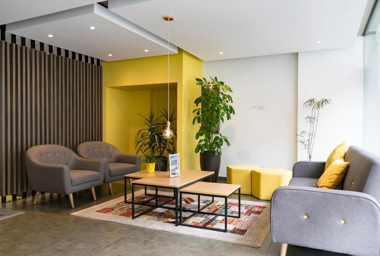 Haus Modernos Y Bien Ubicados * Bogota