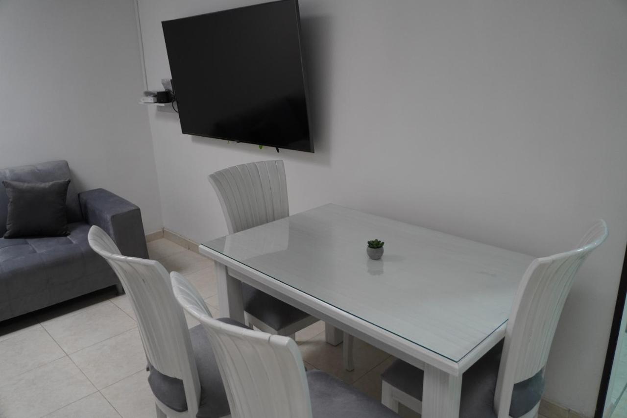 Casa de hóspedes Coliving_habitacion Privada Pajaro Amarillo