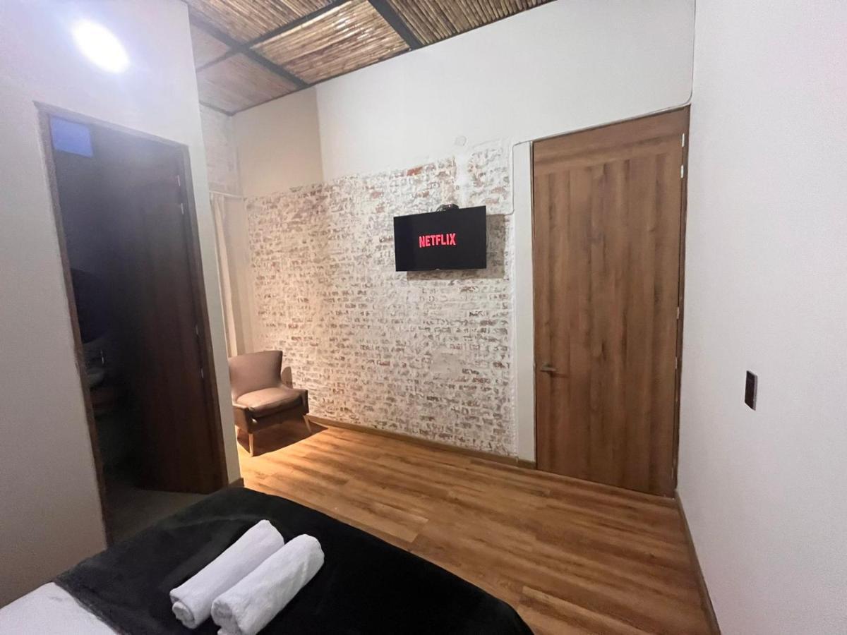 Bed & Breakfast Casa 121, Calle 121 No 7-18